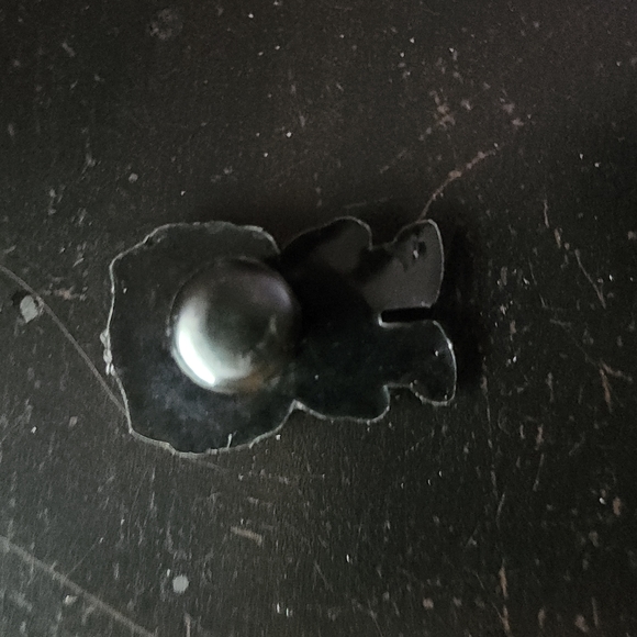 💥 5/$15 Croc Charm - Picture 2 of 2